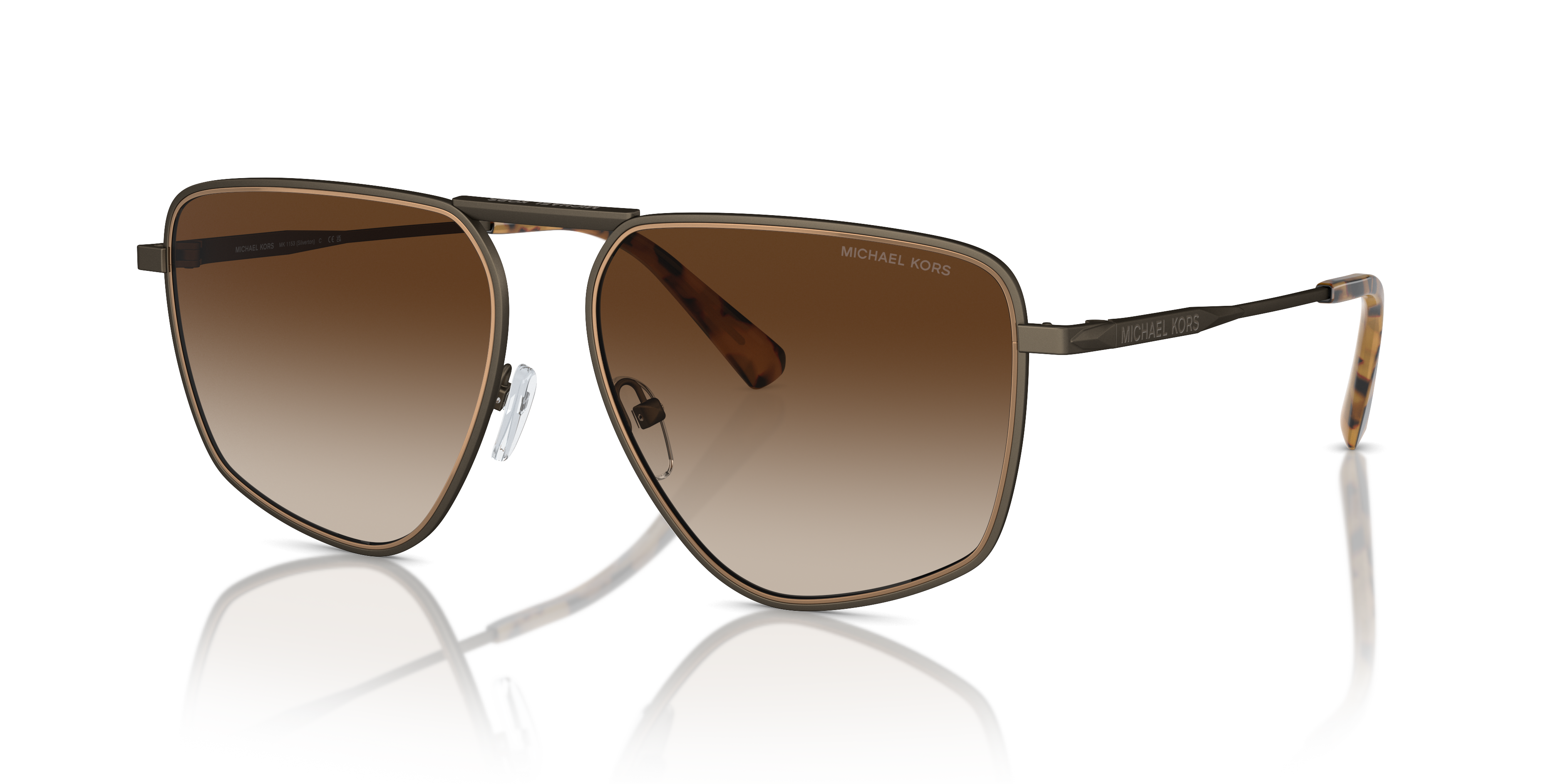 Occhiali da sole Michael Kors Silverton 0MK1153 da uomo, colore Matte Husk, visti di profilo e di fronte su sfondo chiaro, ch