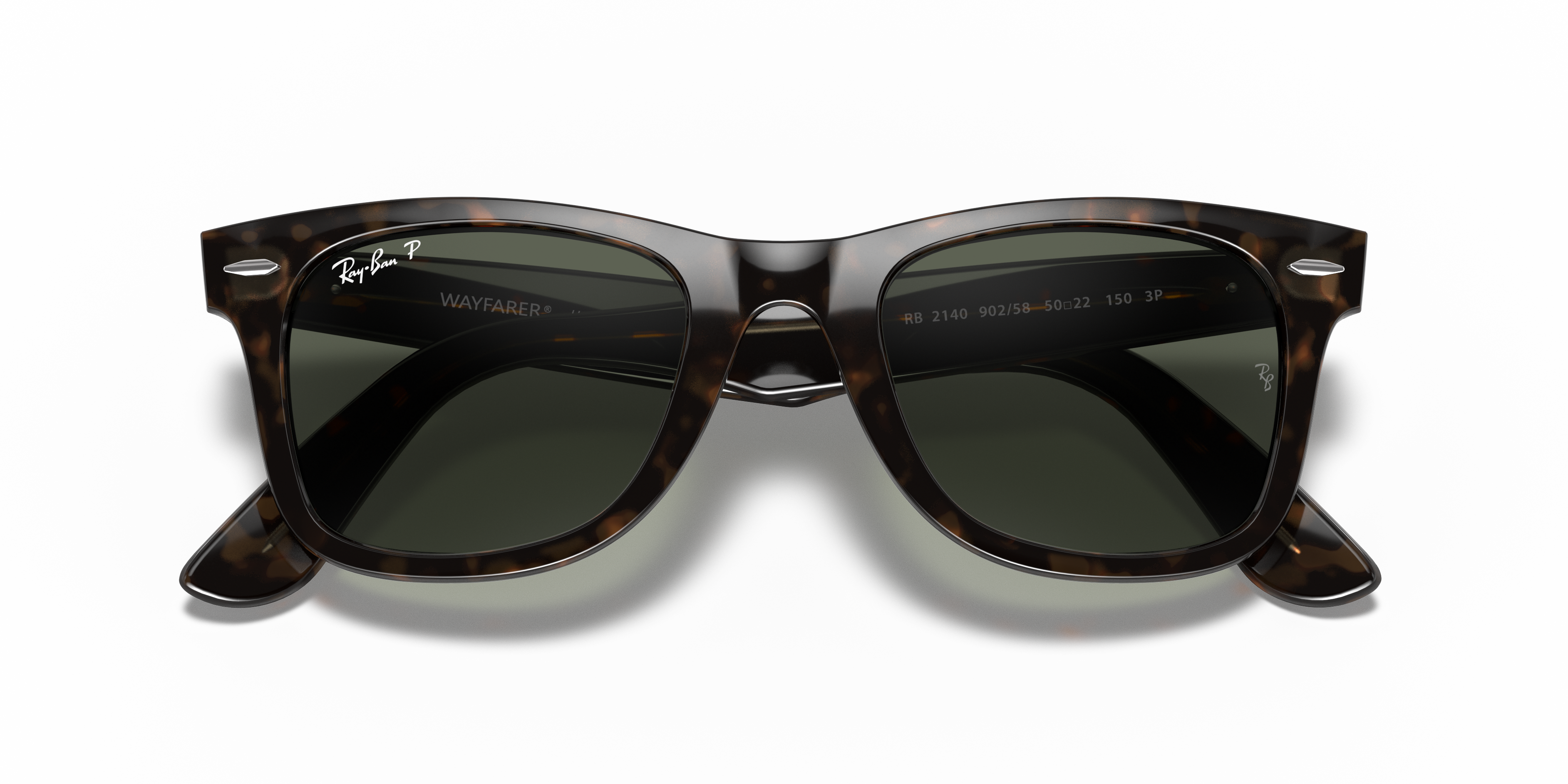 Occhiali da sole Ray-Ban Wayfarer 0RB2140 verde trasparente con lenti scure, visti frontalmente su sfondo neutro.