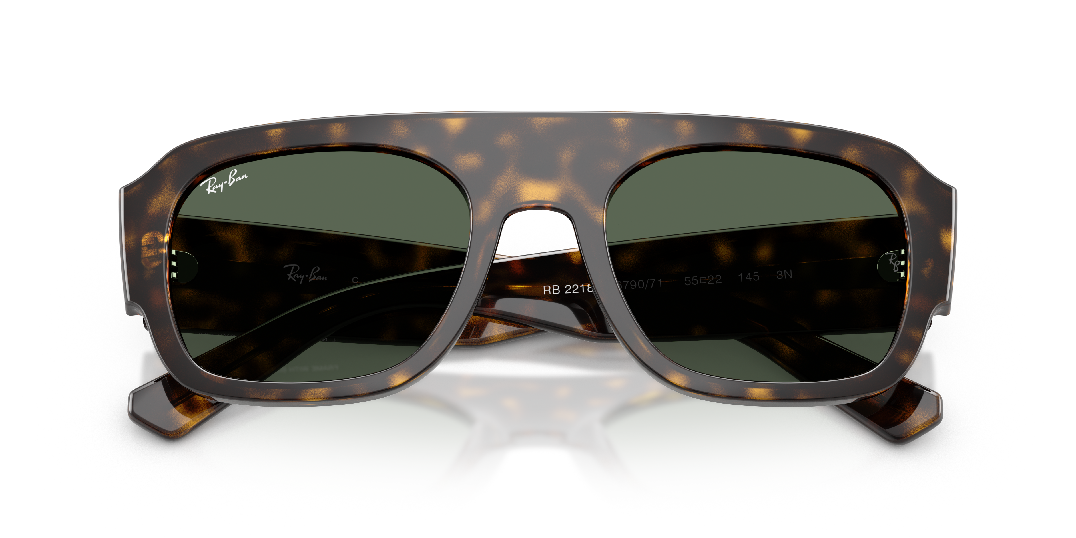 Occhiali da sole Ray-Ban RB2218 Transparent Brown unisex su sfondo chiaro, che mostra la montatura trasparente e le lenti mar