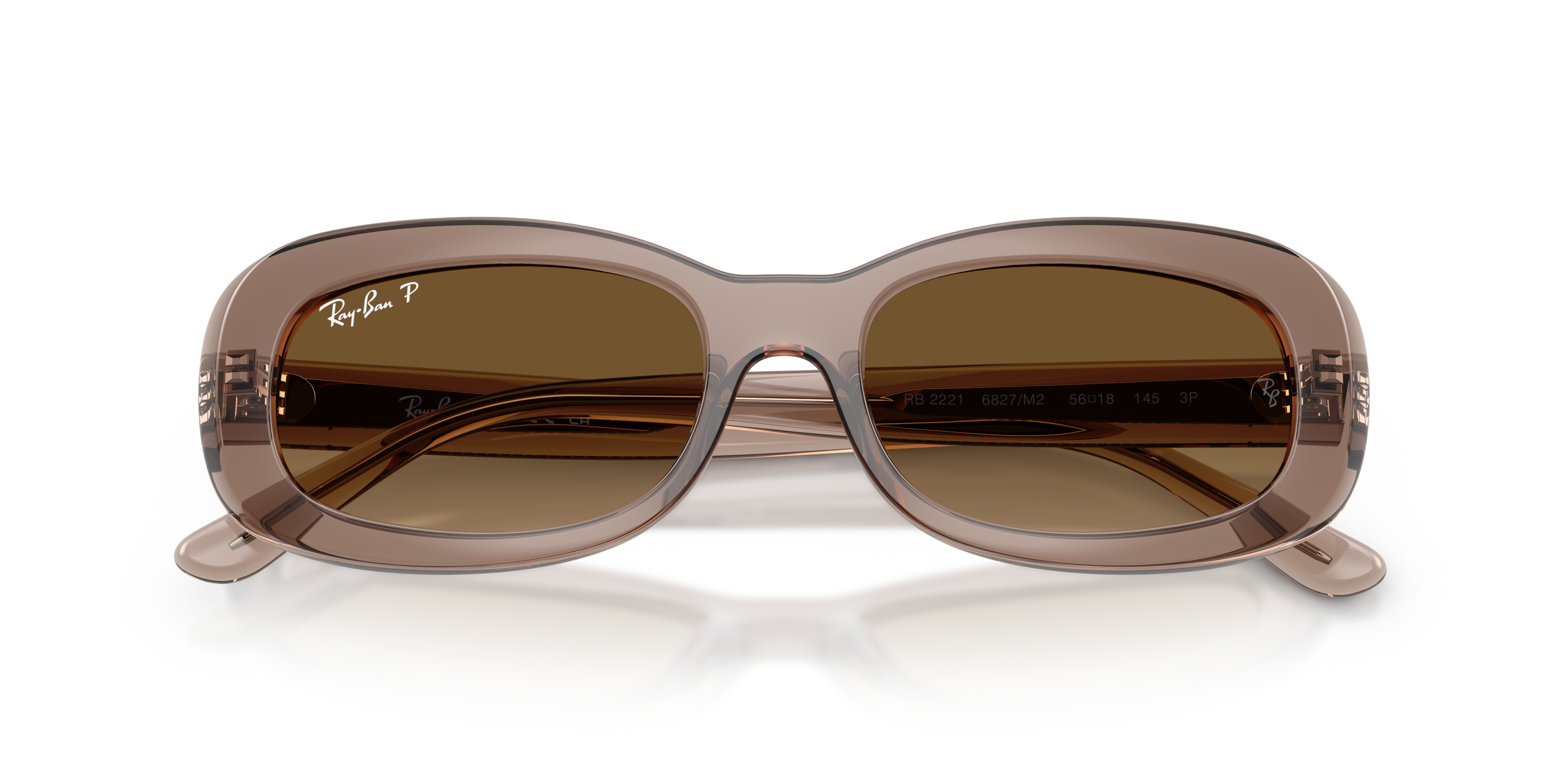 Occhiali da sole Ray-Ban donna neri modello RB2221 visti di fronte, con montatura in acetato lucido e lenti scure che protegg