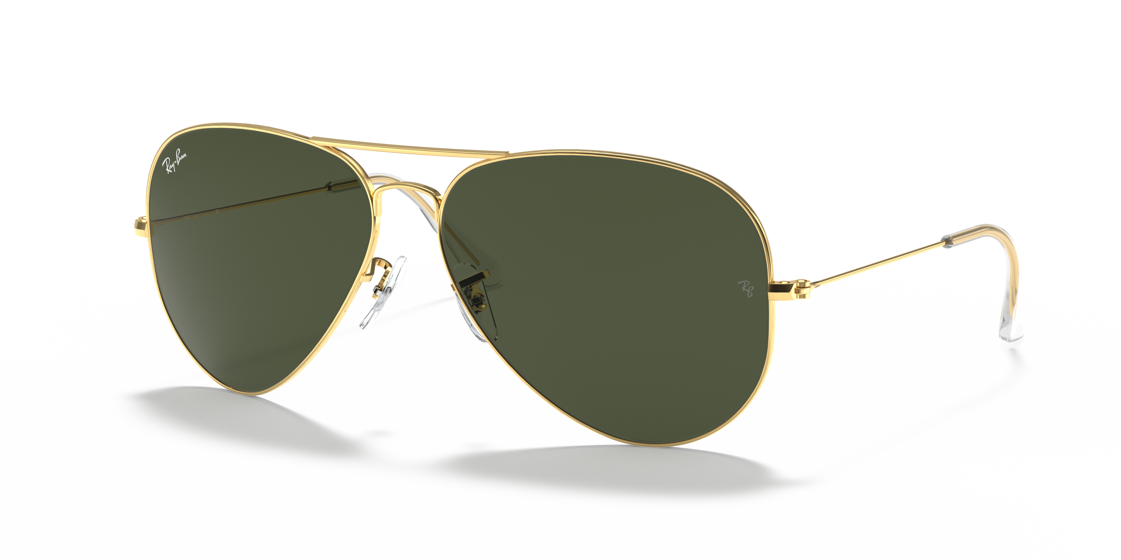Occhiali da sole Ray-Ban Aviator Large Metal II 0RB3026 con montatura oro Arista e lenti scure, posti su una superficie bianc