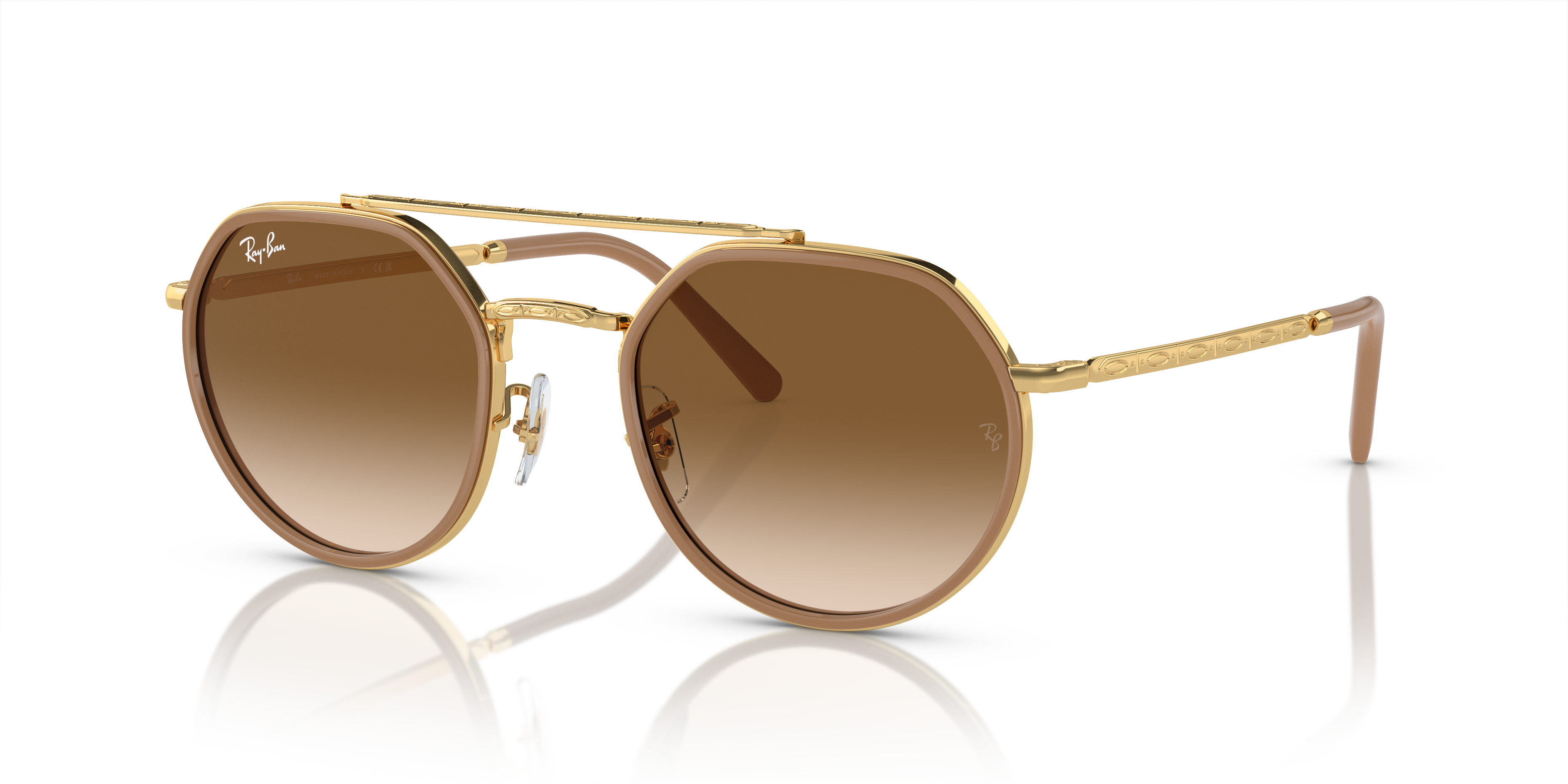 Occhiali da sole Ray-Ban RB3765 Arista Gold unisex su sfondo chiaro, che mostrano la montatura metallica dorata e le lenti sc