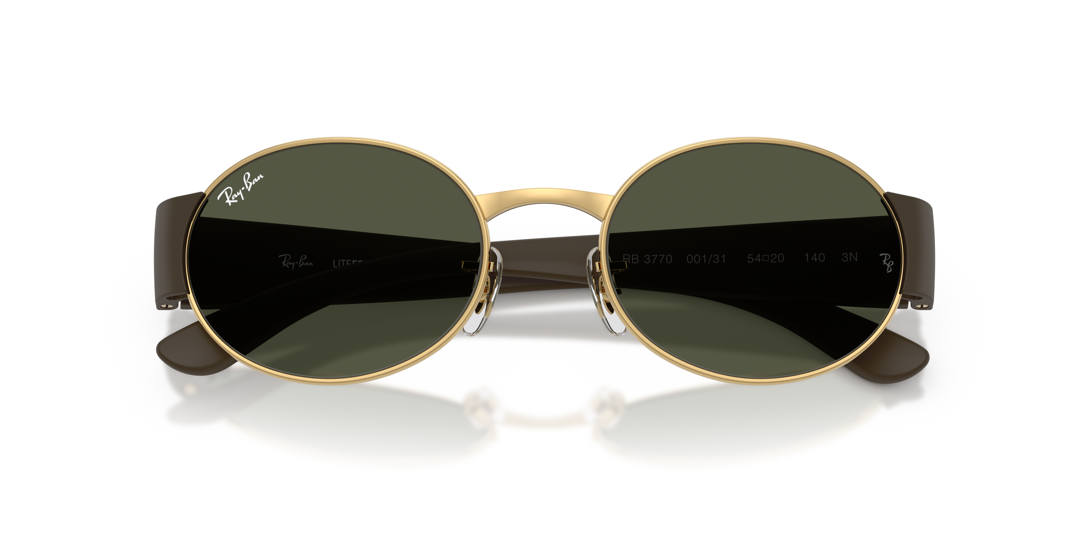 Occhiali da sole Ray-Ban RB3770 neri indossati da una persona, con montatura in metallo lucido e lenti scure, in primo piano