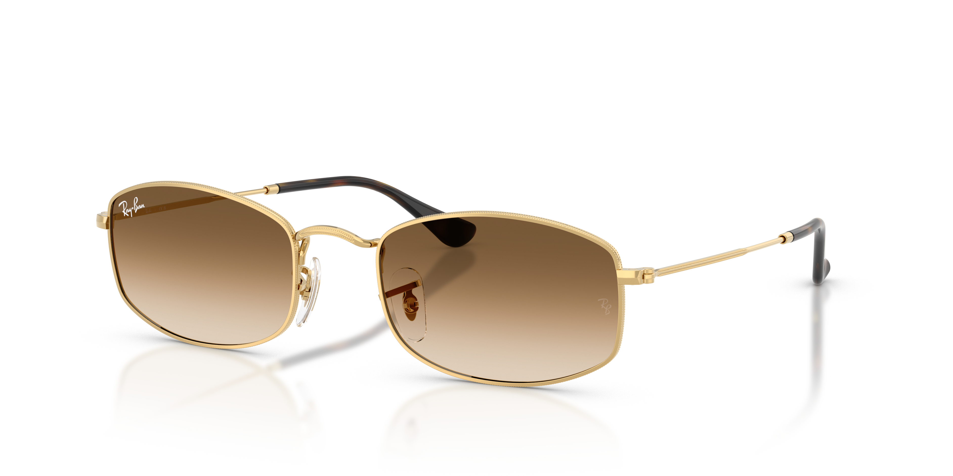 Occhiali da sole Ray-Ban RB3832 Arista Gold con montatura metallica dorata e lenti verdi, visti frontalmente su sfondo chiaro