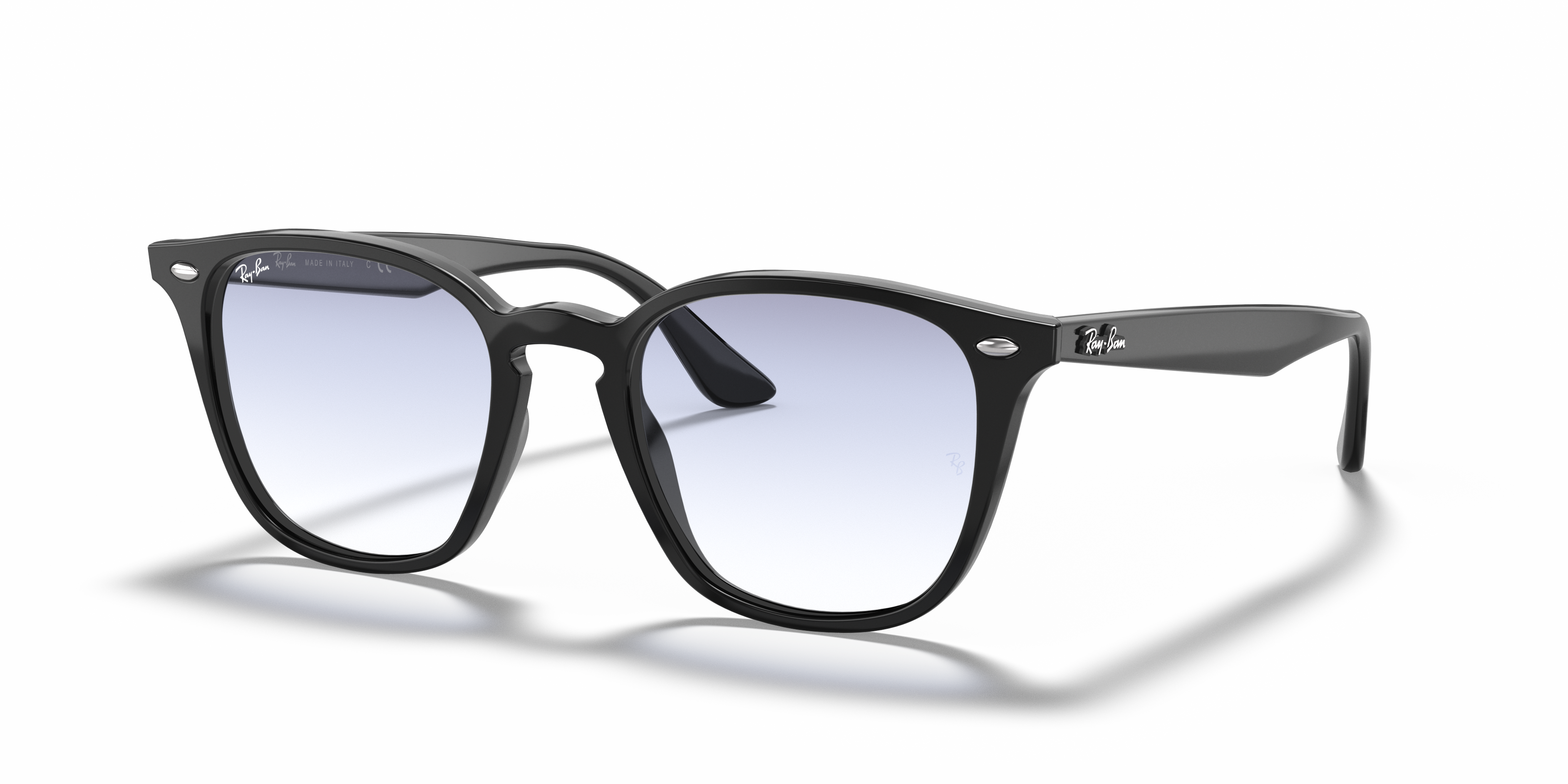 Occhiali da sole Ray-Ban RB4258F neri, vista frontale, con lenti scure e montatura in acetato lucido