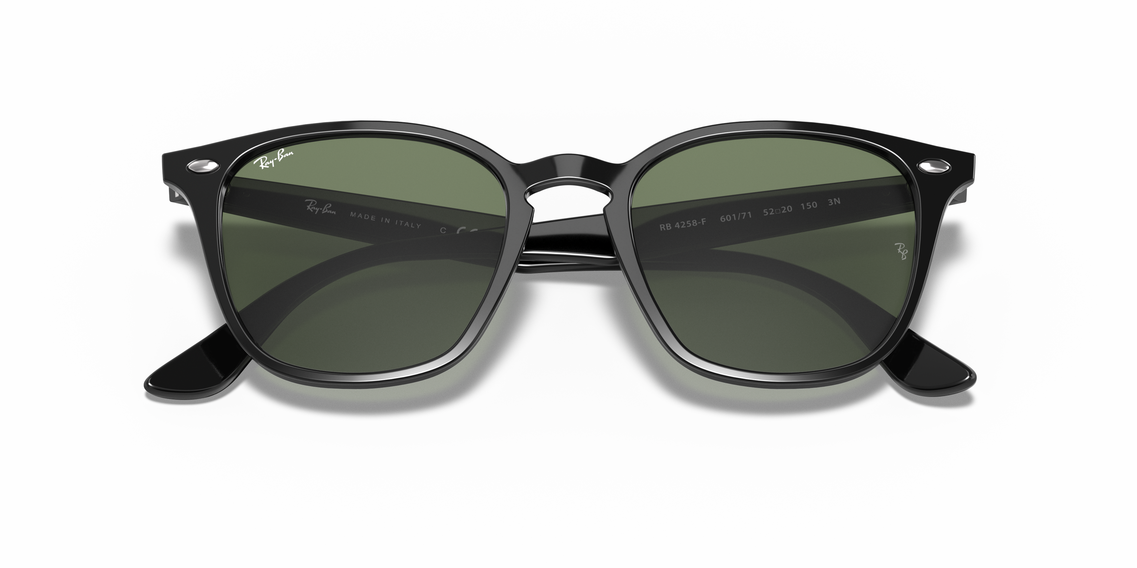 Occhiali da sole Ray-Ban RB4258F neri, vista frontale, con lenti scure e montatura in acetato lucido