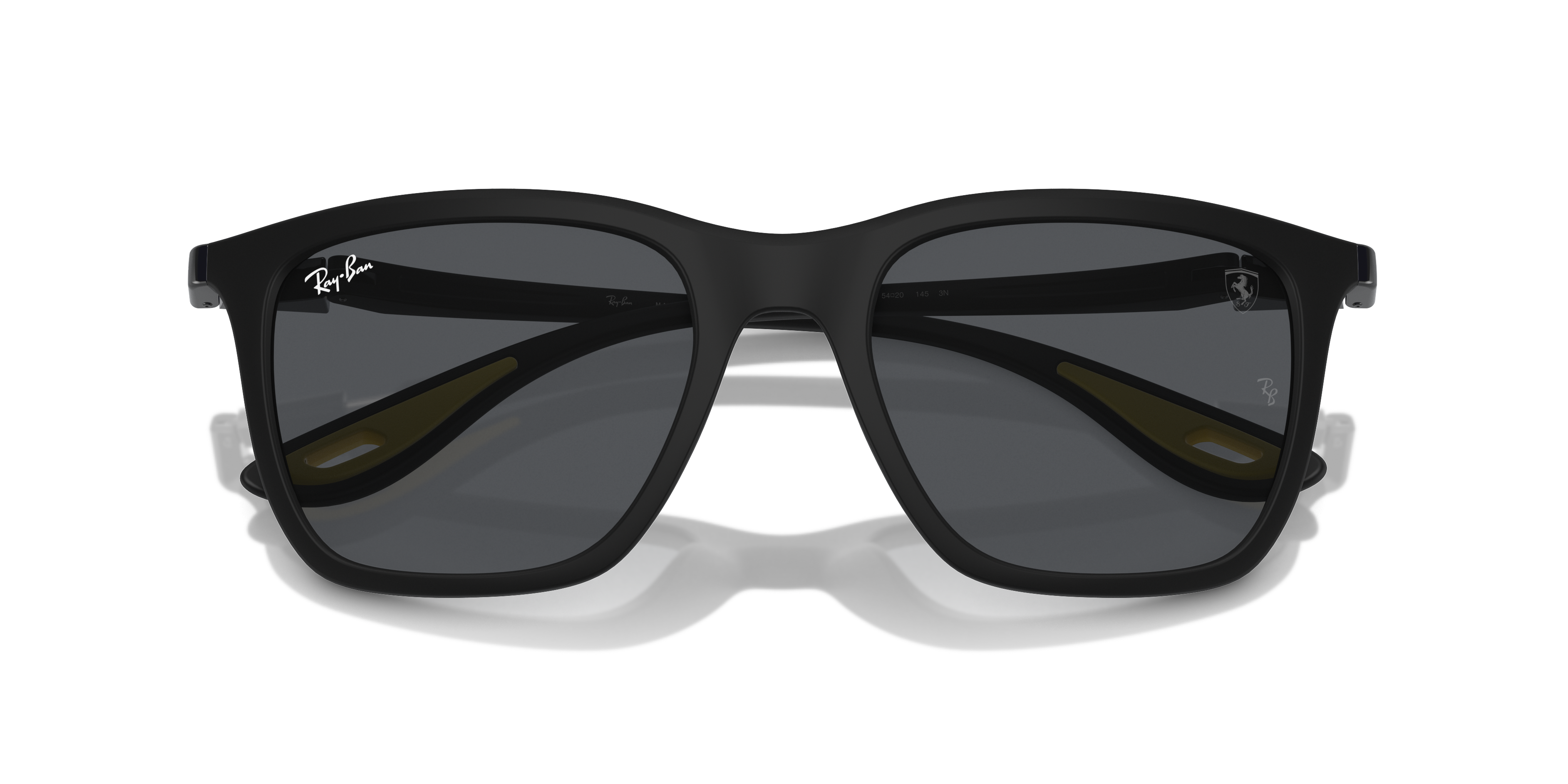 Occhiali da sole Ray-Ban RB4433M Scuderia Ferrari neri, vista frontale su sfondo bianco