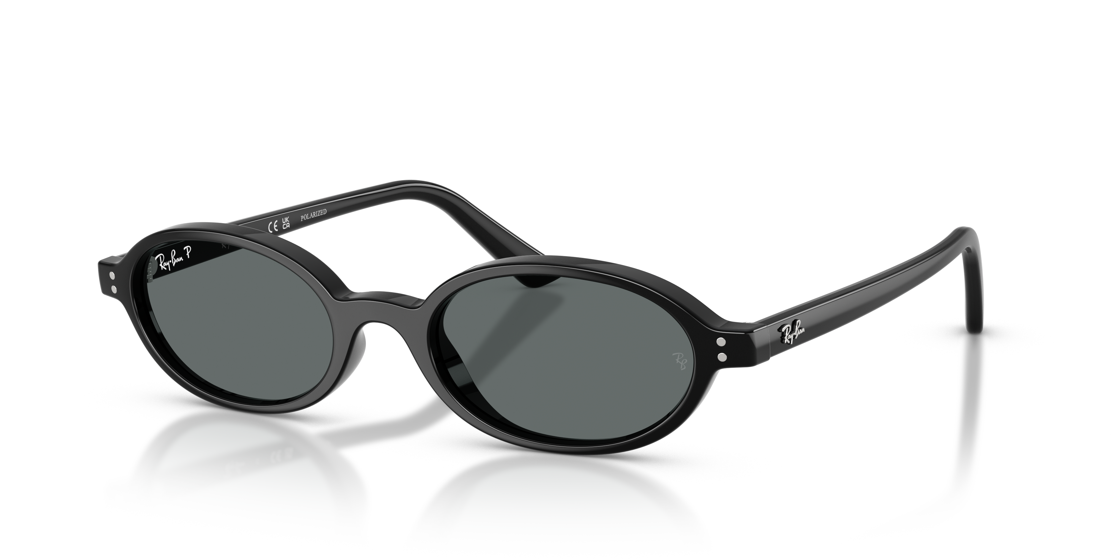 Occhiali da sole Ray-Ban RB4472 Khal Bio-Based neri unisex, mostrati su sfondo neutro, con montatura lucida e lenti scure