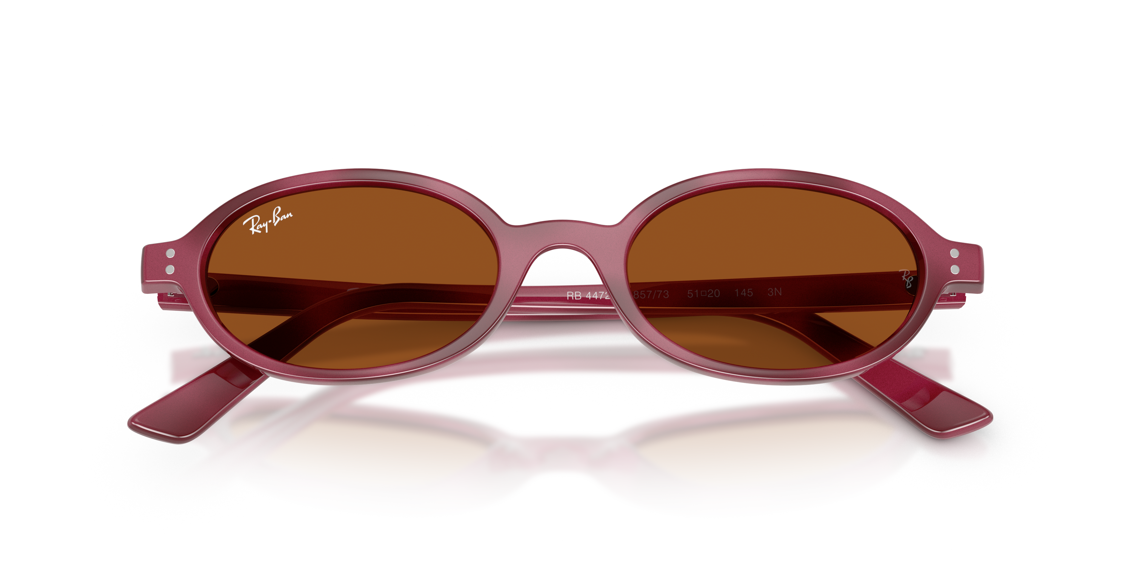 Occhiali da sole Ray-Ban RB4472 Khal Bio-Based neri unisex, mostrati su sfondo neutro, con montatura lucida e lenti scure
