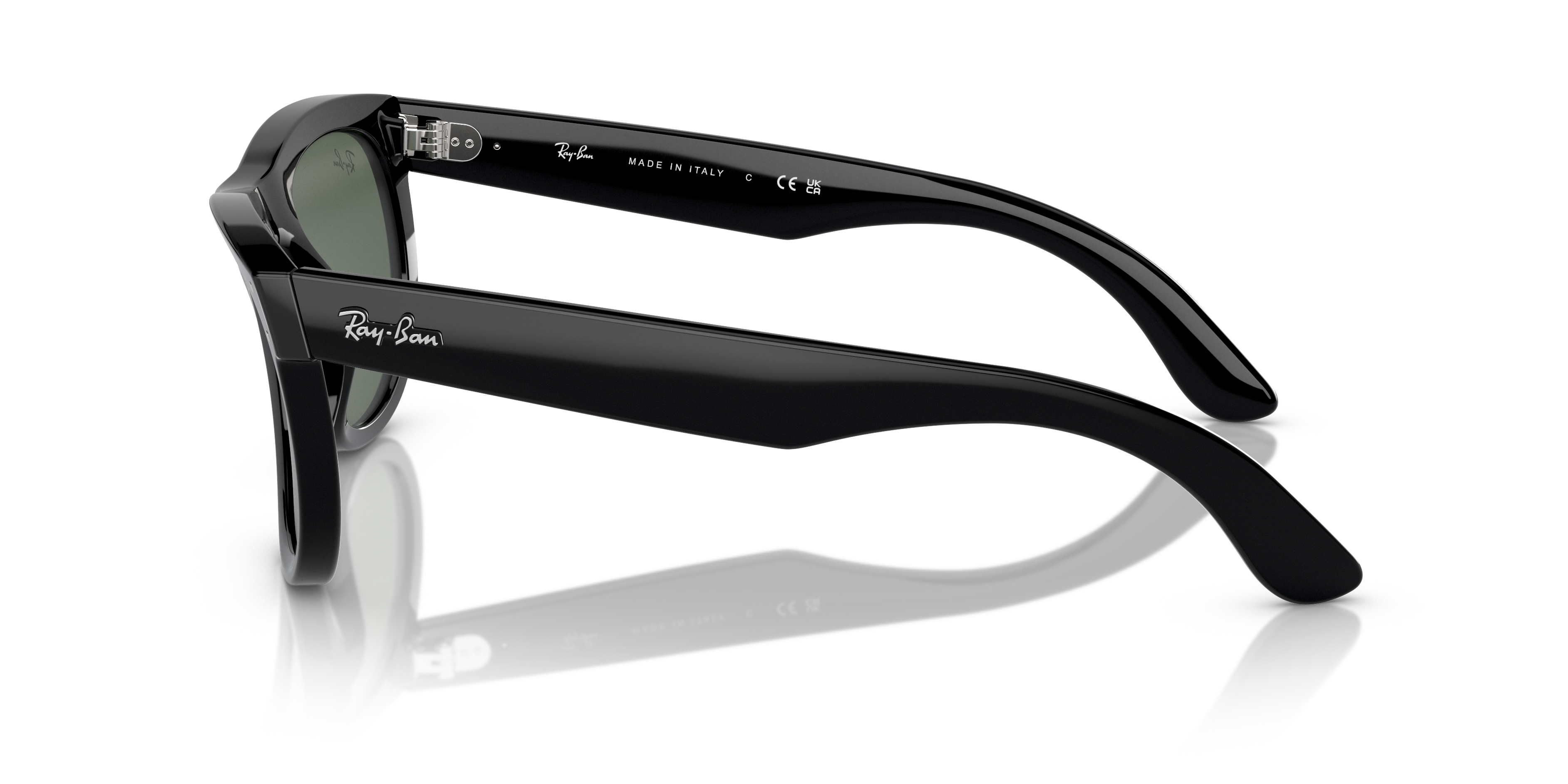 Acquista Occhiali da Sole Ray-Ban Wayfarer Reverse Neri 0RBR0502S