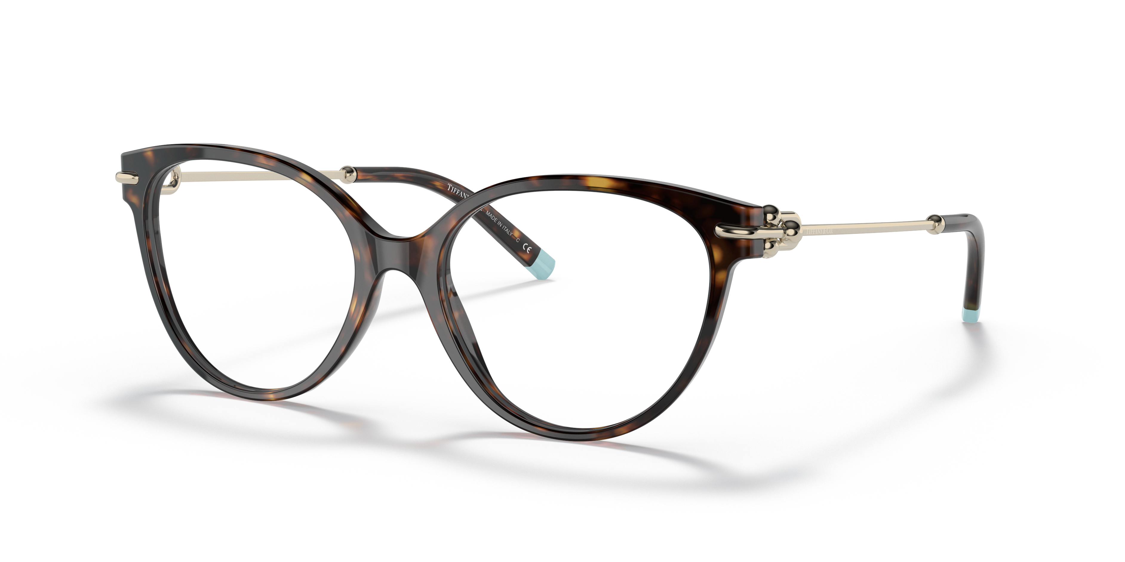 Occhiali da sole Tiffany & Co. modello TF2217 da donna di colore Havana con lenti scure, su fondo chiaro.