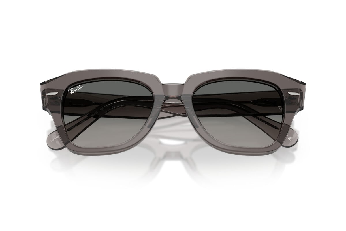 OCCHIALE DA SOLE UNISEX RAY-BAN RB 2186 - STATE STREET 136971 GRIGIO TRASPARENTE - TAGLIA 49