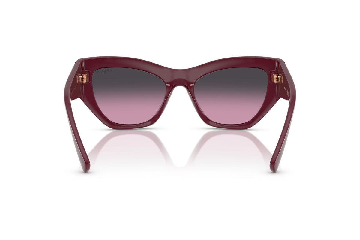 VOGUE - 287590 CILIEGIA PIENA | OCCHIALE DA SOLE DONNA - VO 5607S TAGLIA 53