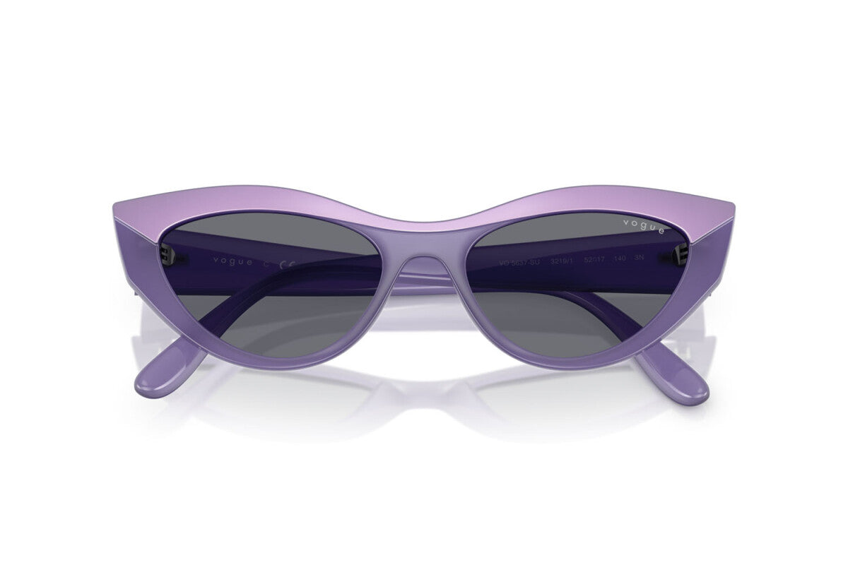VOGUE - 3219/1 VIOLA SUPERIORE/VIOLA OPALE | OCCHIALE DA SOLE DONNA - VO 5637SU TAGLIA 52