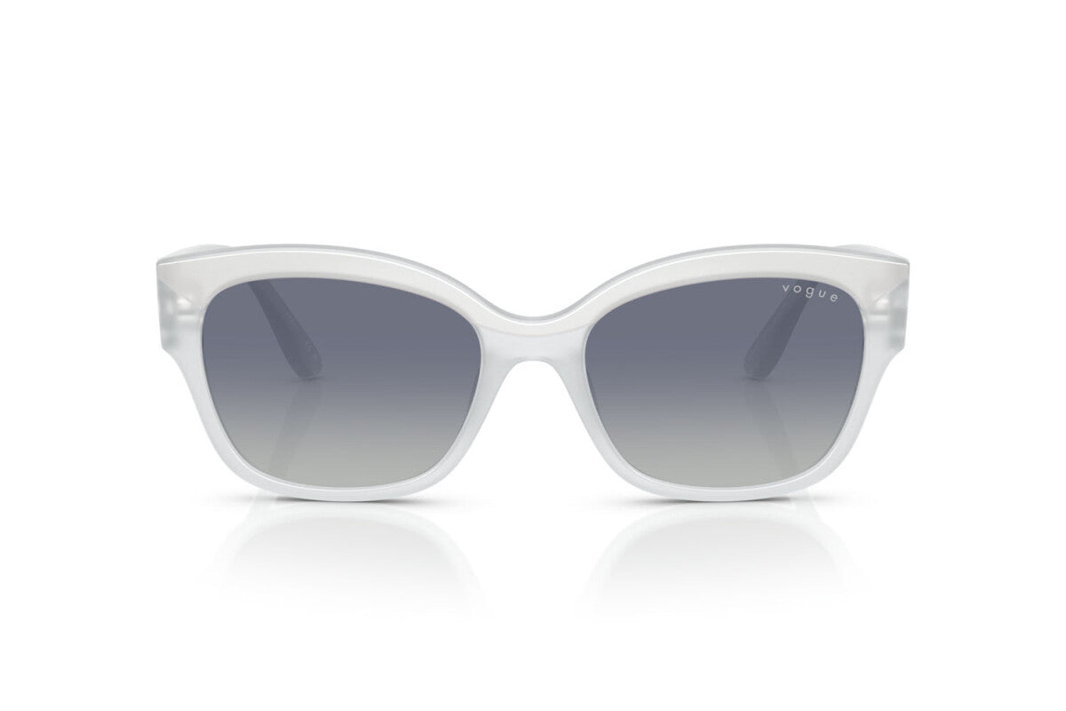 VOGUE - 32204L TOP BIANCO/LATTE OPALE | OCCHIALE DA SOLE DONNA - VO 5638SU TAGLIA 55