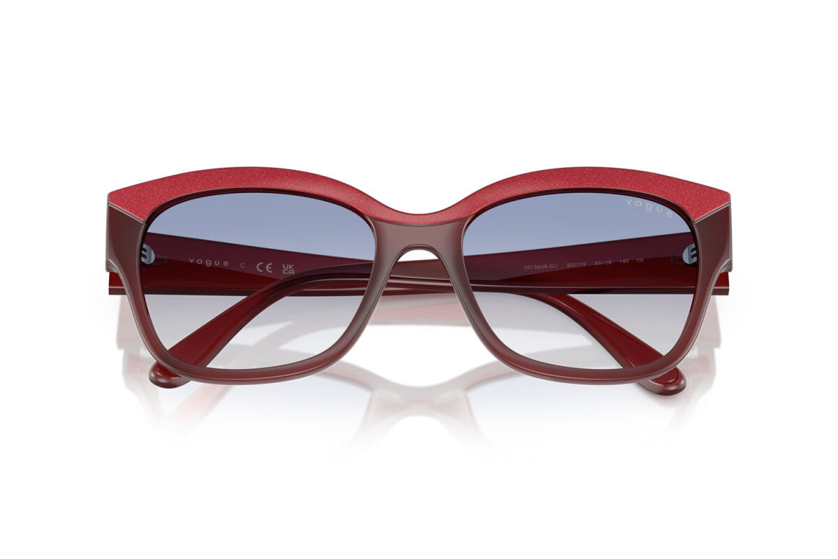 VOGUE - 322119 ROSSO SUPERIORE/ROSSO OPALE | OCCHIALE DA SOLE DONNA - VO 5638SU TAGLIA 55