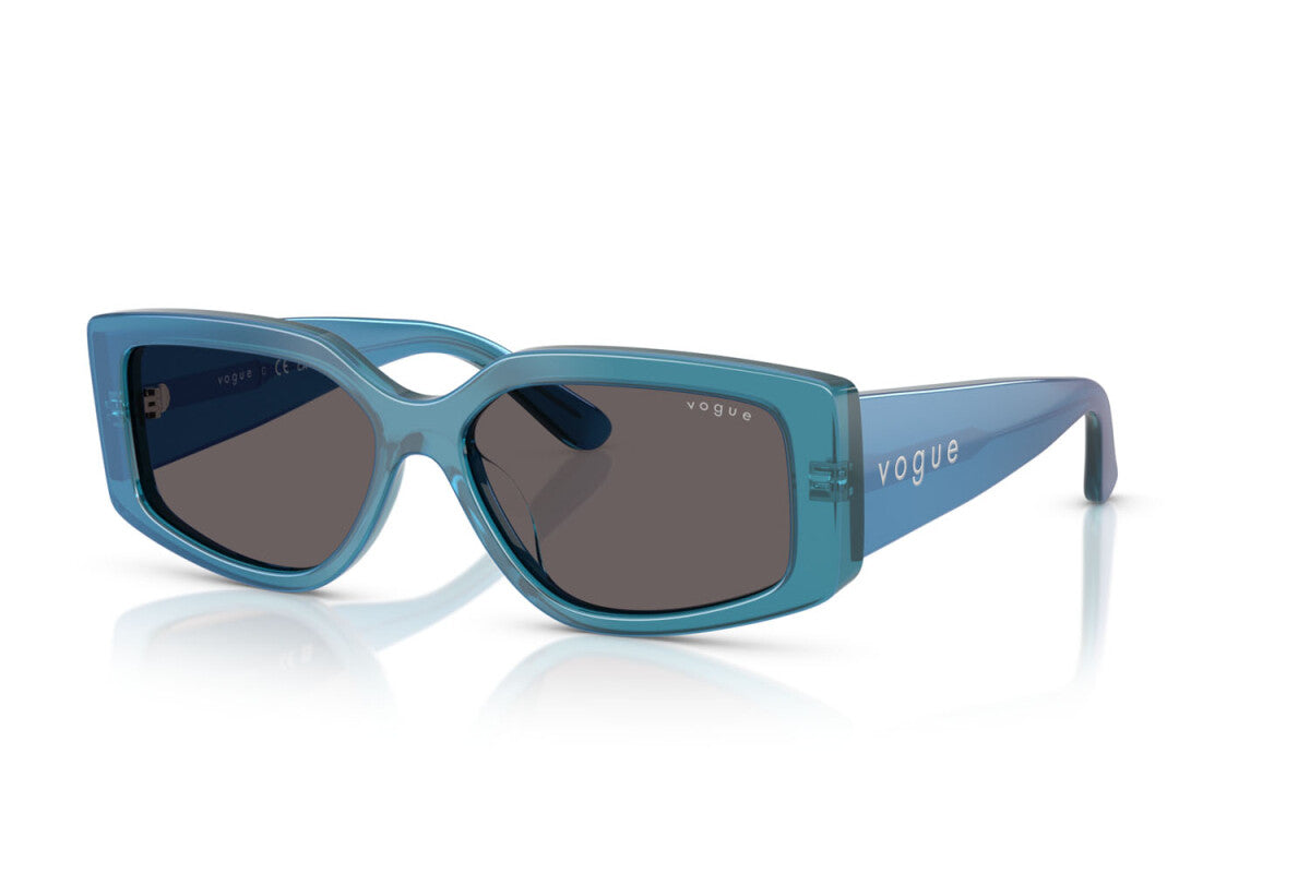 VOGUE - 323787 BLU PERLA TRASPARENTE | OCCHIALE DA SOLE DONNA - VO 5642SU TAGLIA 55