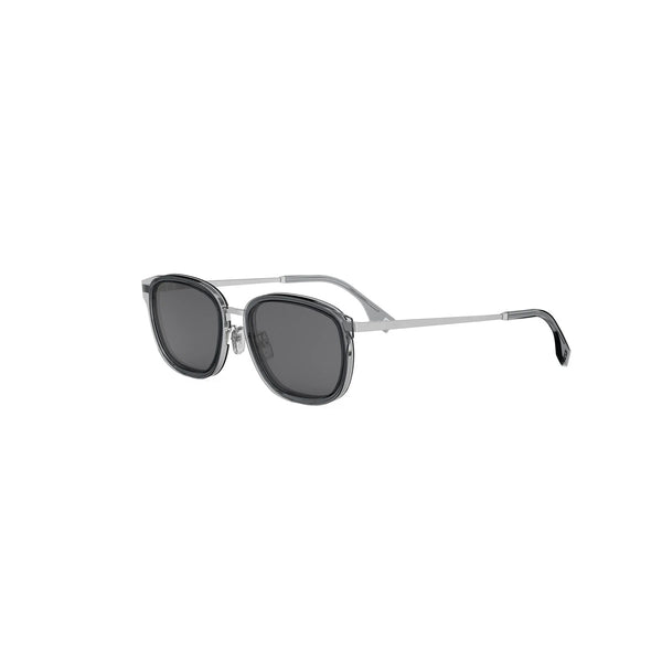Occhiali da Sole FENDI Uomo FE40155U Grigi - Eleganza e Stile