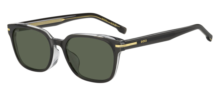 Primo piano di occhiali da sole da uomo BOSS 1869/F/S colore corno con lenti scure, mostrati frontalmente.